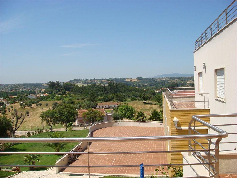 Hotel Residencia Santa Marta Tomar Exterior foto